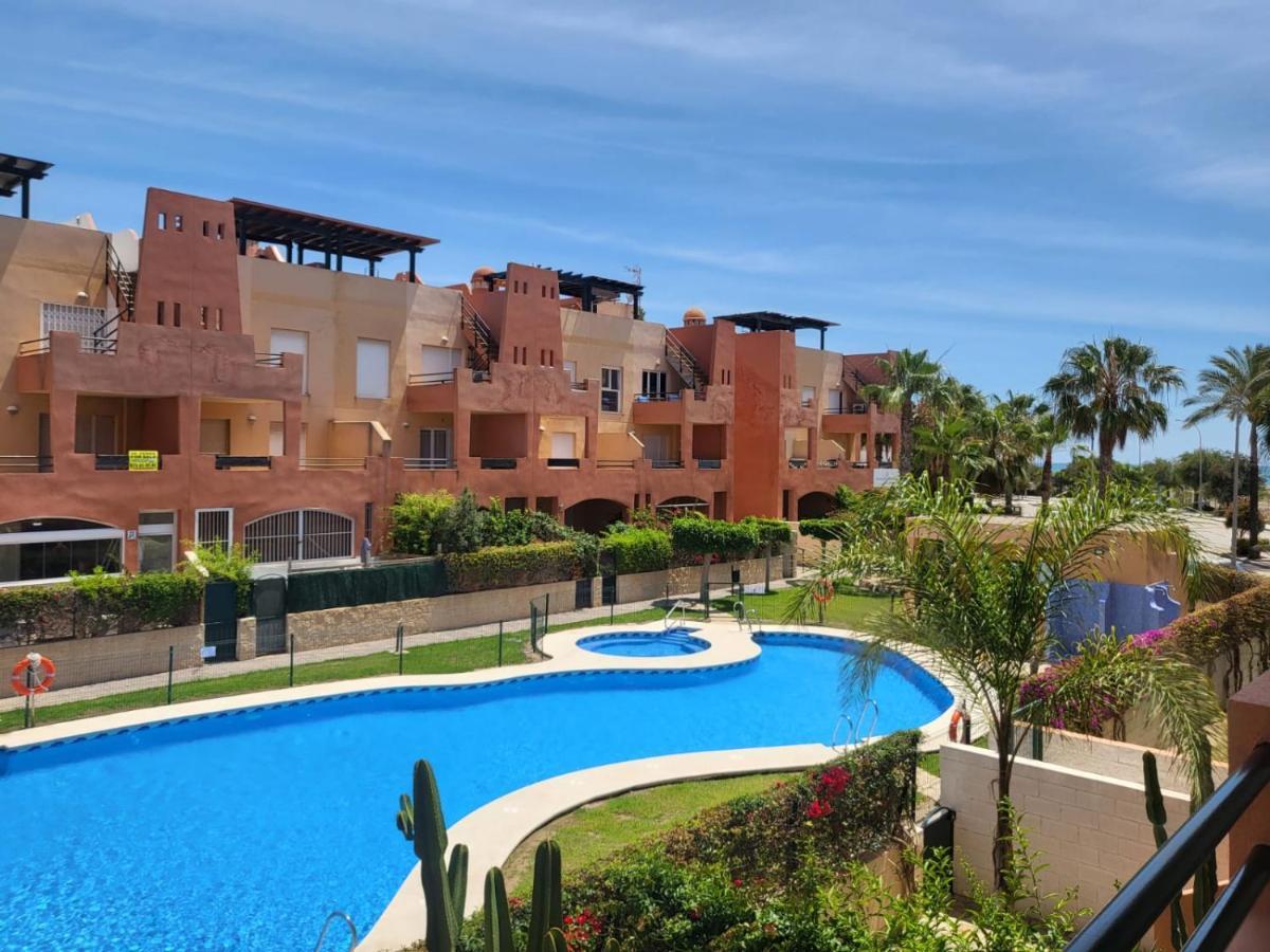 Playas de Vera Apartamento Coqueto Con Terraza Y Cerca De La Piscina Comunitaria Y De La Playa! 아파트 외부 사진